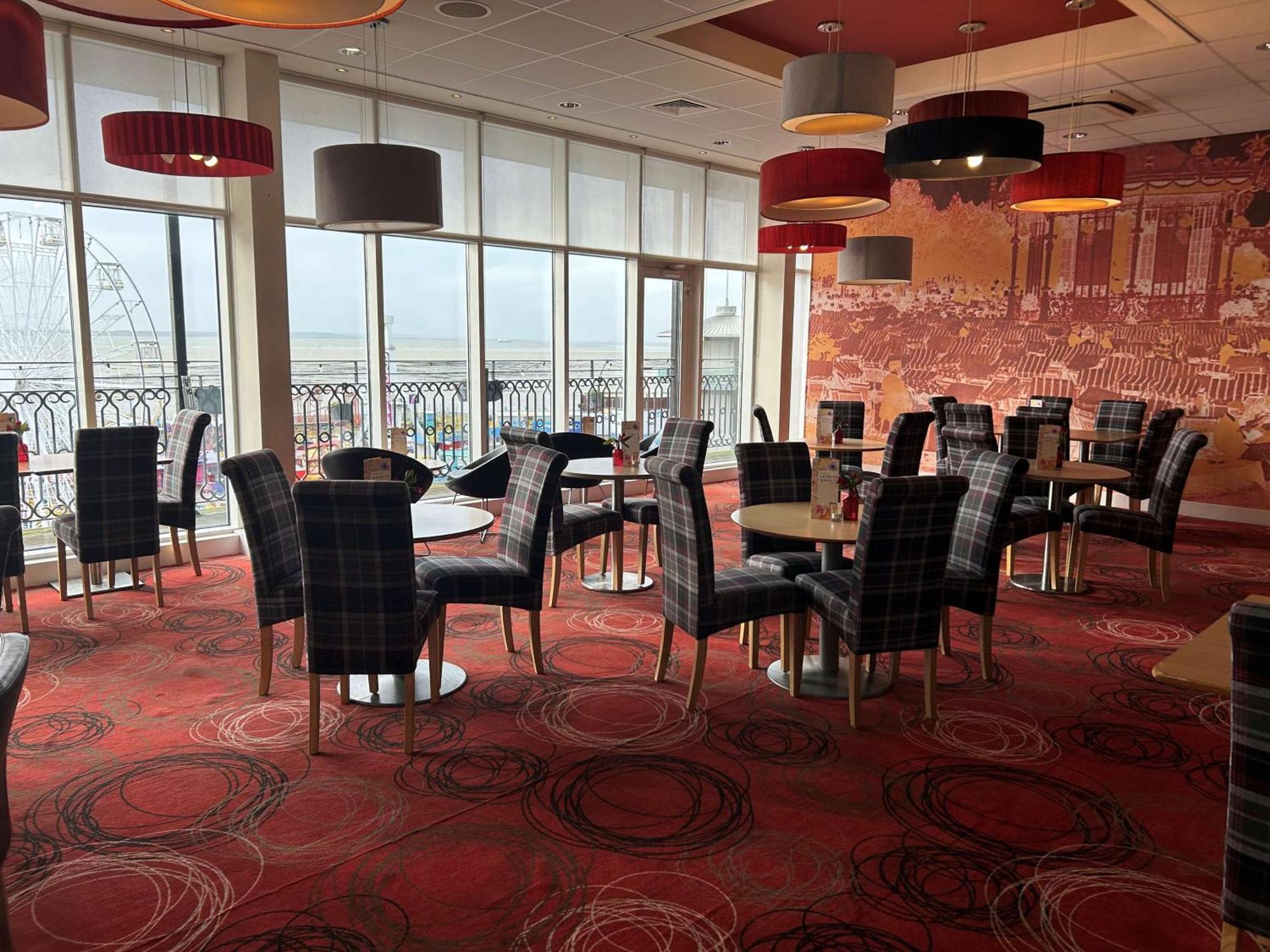 Park Inn By Radisson Palace Southend-on-Sea Kültér fotó